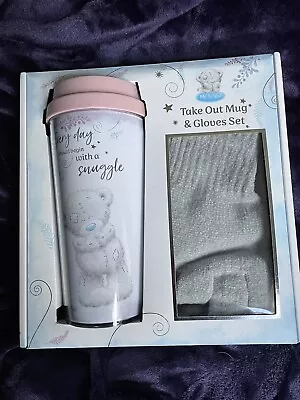 Me To You Bear Take Out Mug And Gloves Set Unopened • £3