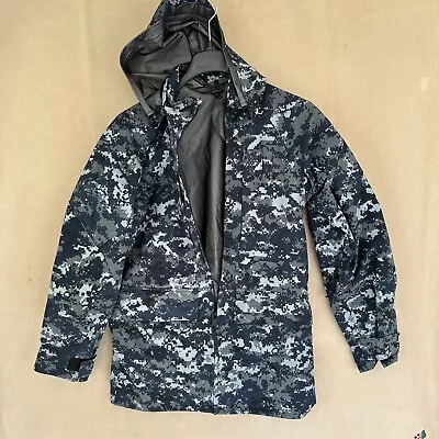 US Navy Working Parka Small Regular Gore-Tex Nylon Jacket Blue Digital Camo BDC • $40