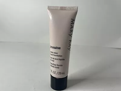 Mary Kay TimeWise Matte-Wear Foundation Ivory 3 • $14.99