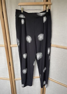 £18 • Buy Crea Concept Lightweight Trousers 40