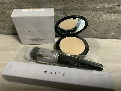 Mally Beauty Smooth Skin Perfecting Powder Foundation❣️LIGHT❣️BRUSH • $17.99