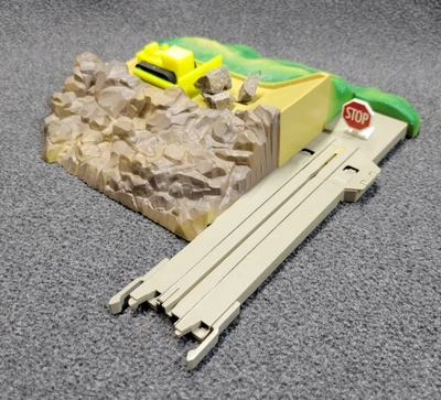$24.99 • Buy Auto Reversing!  Tyco US-1 Electric Trucking Boulder Loading Bulldozer Accessory