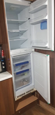 £19 • Buy Hotpoint Aquarius HM 325 FF.2.1 223L Fridge Freezer - Faulty 