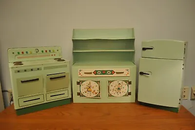 Wolverine Vintage Metal Kitchen: Refrigerator Stove Hutch • $90