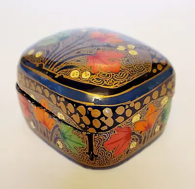 Vintage Kashmiri Indian Black Lacquer Trinket Box Hand Painted Flowers Small • $15.79