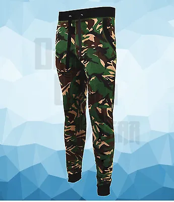 Men's Skinny Camo Joggers Trackies Slim Cuffed Jogging Bottoms Army Pockets • £13.99