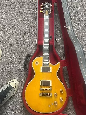 $2000 • Buy 1979-1981 Gibson Les Paul Artist.