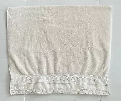 Vintage Martex Bath Towel Off White Cotton Eyelet And Crochet Lace Trim • $20
