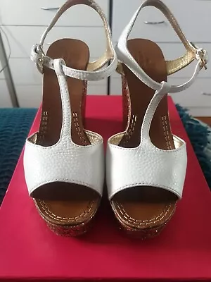 KATE SPADE NEW YORK White Gold Glitter Leather High Heel Wedge Shoes Size 7.5 57 • $90