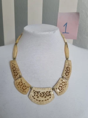 £2 • Buy Hand Carved Vintage Bovine Panel Fret Work Necklace Costume Jewellery 