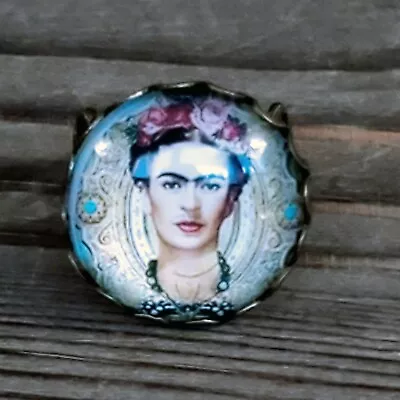 Frida Kahlo With Flowers Famous Painting Art Glass Cabochon Bronze Filigree Ring • $24.95