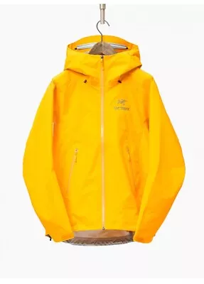 Arc'teryx Beta Lt Jacket Men's M • $300