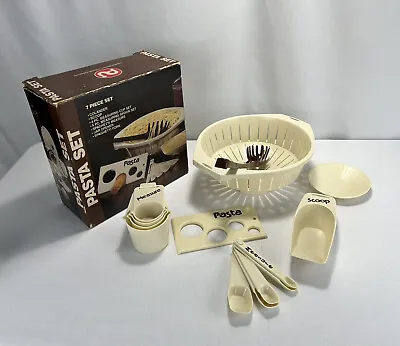 Vintage Alabaster Industries 7-Piece Pasta Set Including Colander • $8.39
