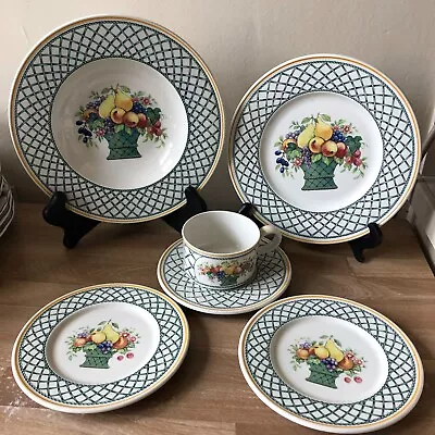 Lovely 6 Piece Set Of Villeroy & Boch Basket Dishes • $60