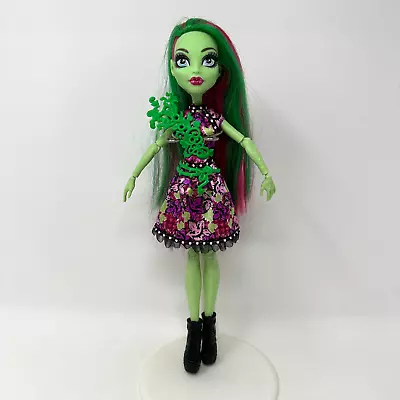 Monster High Doll Venus McFlytrap Party Ghouls *Read • $32.99