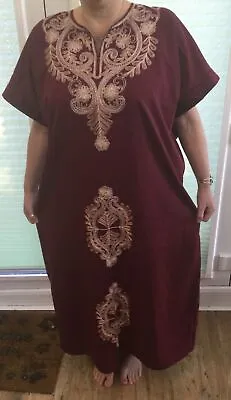 Egyptian Galabiya Burgundy Red With Gold/ Silver Embroidery.  Ladies Size XXL • £15