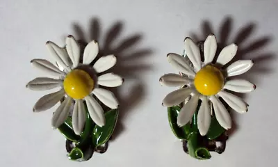 Vintage Clip On Earrings Sunflowers Green White Yellow Metal Enamel • $11.95
