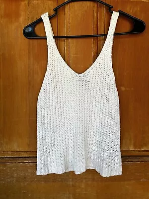 Moon & Madison White Knit Tank Top Size Medium  • $10