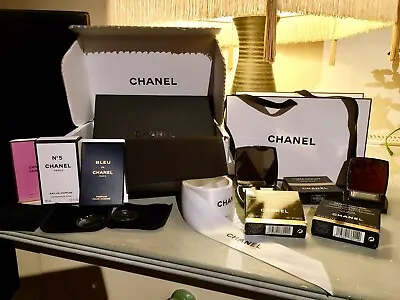 14 CHANEL Boxes & Bags CHANEL Ribbon CHANEL Eyeshadow Cases Mirrors & Covers • £15