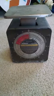 Vintage Pelouze Post Office Scale • $20