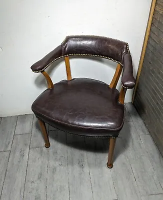 Vintage Wood & Vinyl Barrel Back Club/Game Office Library Banker Arm Chair A • $333