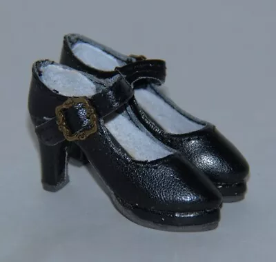 Essential Amber Mary Jane Shoes Onl Tonner 16  Ellowyne Wilde Imagination Loose • $24.99