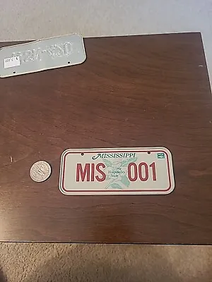 Nice Vintage Mississippi The Hospitality State Metal Bicycle License Plate • $5