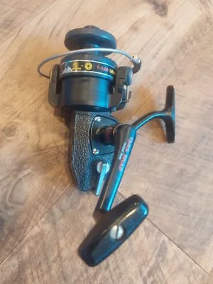 DAM Quick 2002 Spinning Fishing Reel Made In Germany (Working Condition) USED  • $40