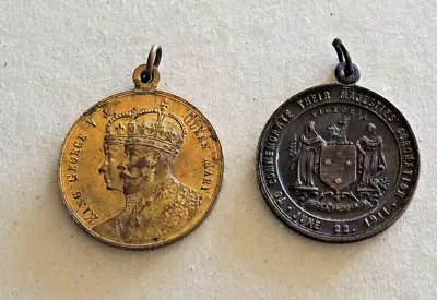 2 X GILT & BRONZE MEDALLIONS CORONATION OF GEORGE V & QUEEN MARY VICTORIA #20 • $15.67