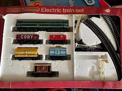 Hornby Railway Electric Train Set Vintage • £22.54