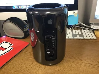 Apple Mac Pro Quad-Core Trashcan ME253LL/A 3.7Ghz 16GB RAM 512GB SSD • $229.99