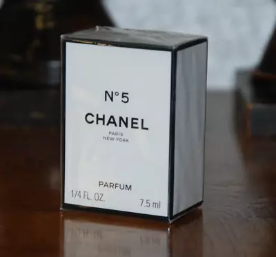 Vintage CHANEL NO. 5  Perfume 1/4 Fl.oz. / 7.5 ML Factory SEALED NIB • $109