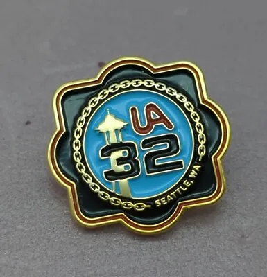 Ua Plumbers Pipefitters Steamfitters Union Made Local 32 Pin Lu Metal • $45