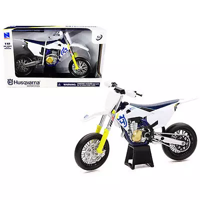 New Ray 1/12 Diecast Motorcycle Model Husqvarna FS450 White And Blue • $30.68