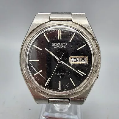 VTG Seiko Watch Men 38mm Black Dial Silver Tone Automatic Daydate 7009-8139 Runs • $49.99