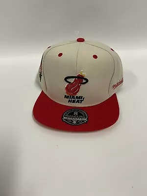 Mitchell&Ness Miami Heat Cream/Red 2012 NBA Champions Hardwood  8 Fitted Hat • $39.99