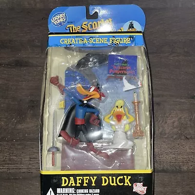 DC Direct Looney Tunes  Scarlet Pumpernickel  DAFFY DUCK Create-A-Scene Set NIB • $20