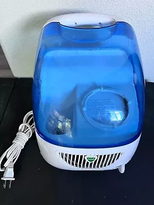  Cool Moisture Humidifier With Vicrs Filter Medium 1.0 Gallon V3100VD1 NT 8. • $29.40