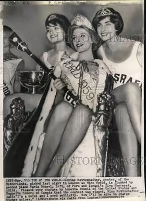 1959 Press Photo Miss World Winner & Runners-up With Crowns London - Pio04584 • $19.99