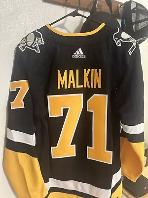 Adidas Authentic Evgeni Malkin Pittsburgh Penguins NHL Jersey Black Alternate 50 • $160