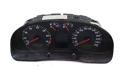 VW Passat 3B 3B1919860 Speedometer Instrument Cluster Petrol VDO Without MFA • $16.15