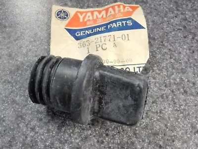 NOS Yamaha Cap Body 1973 1974 SC500 1974 MX360 MX250 363-21771-01 • $13.45