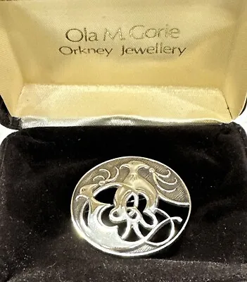 925 Sterling Silver Vintage Ola Gorie Circular Gotland Bird Pendant Brooch ! • £180