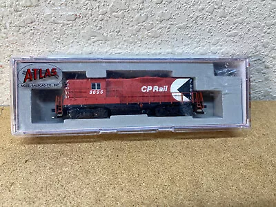 Atlas #48344 N Scale Canadina Pacific Rail GP9 Phase 2 Diesel #8695 - Boxed • $57