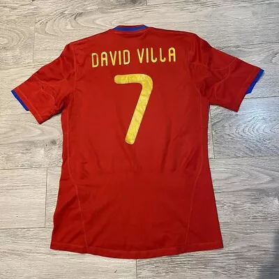 Spain 2010/11 Home Shirt With David Villa 7 On The Back  • £45