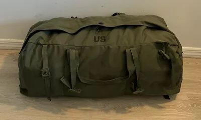 Used In Great Condition IMPROVED MILITARY US ARMY DUFFEL BAG GREEN SIDE ZIPPER • $35