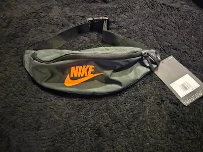 Nike Heritage Crossbody Waist Bag Fanny Pack Belt  Pouch GRAY/ORANGE(RETAIL $35) • $19.80