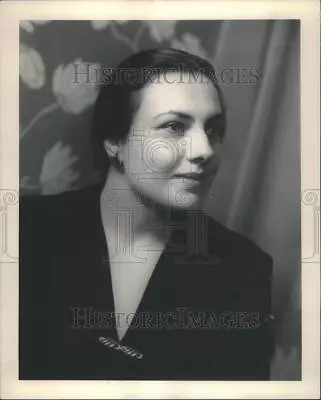 1953 Press Photo Margit Kormendy - DFPC55341 • $19.99