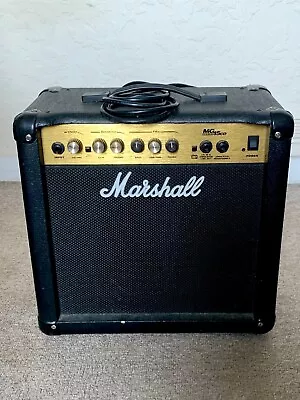 Marshall MG15CD 15 Watt Guitar Amp • £45