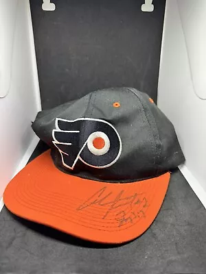 Sports - Vintage NHL Hockey SnapBack Philadelphia Flyers Hat Signed￼ • $10